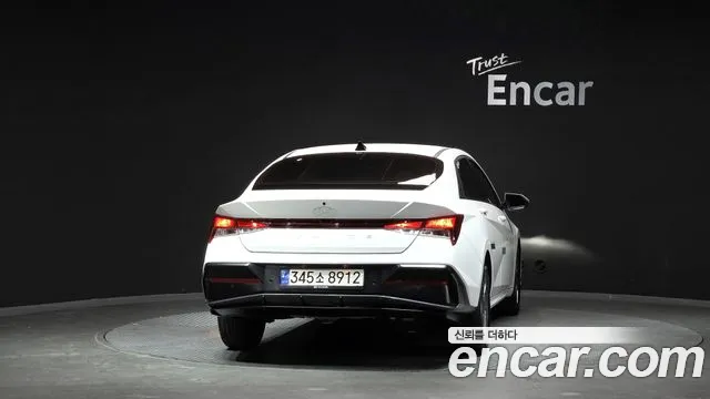 Hyundai AVANTE Новый Avante (CN7) — Фото автомобиля 4