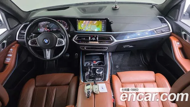 BMW X7 — Фото автомобиля 6