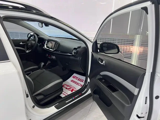 Kia KX1 — Фото автомобиля 15
