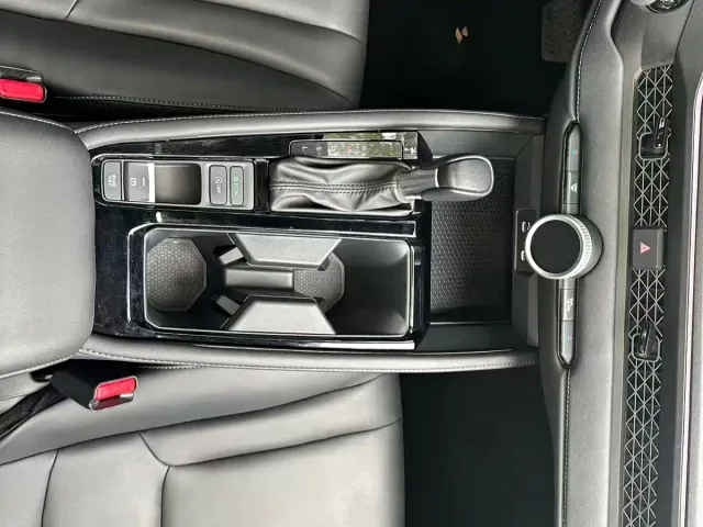 Honda Accord — Фото автомобиля 12