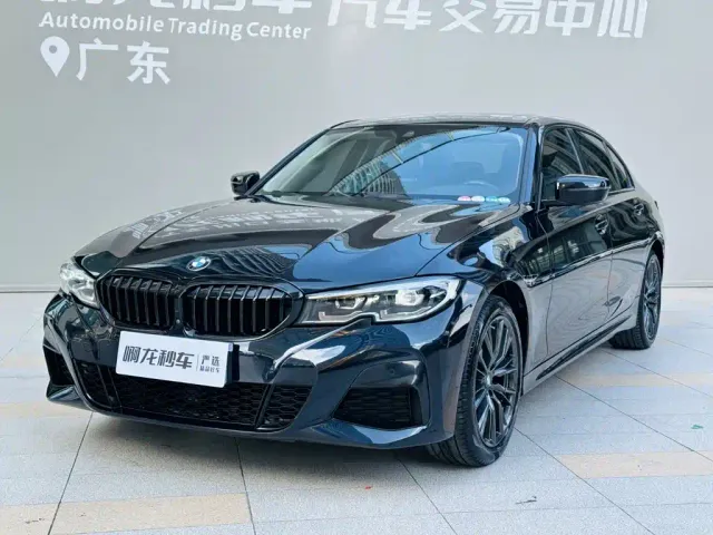 BMW 3 Series — Фото автомобиля 18