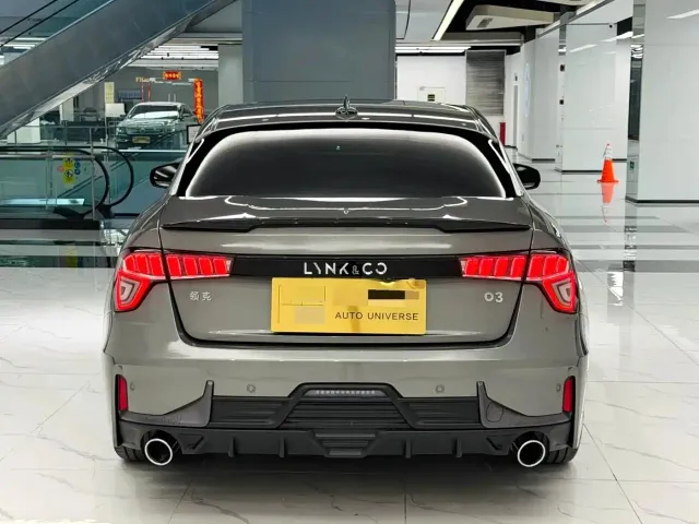 Lynk & Co 03 — Фото автомобиля 6