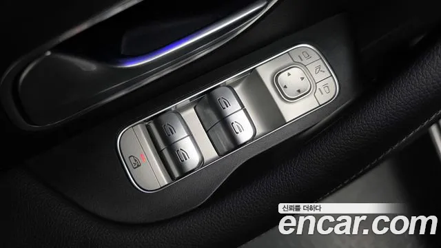 Mercedes-Benz GLE-Class — Фото автомобиля 22