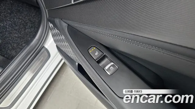 Kia K8 The New K8 2.5 Бензин 2WD — Фото автомобиля 19