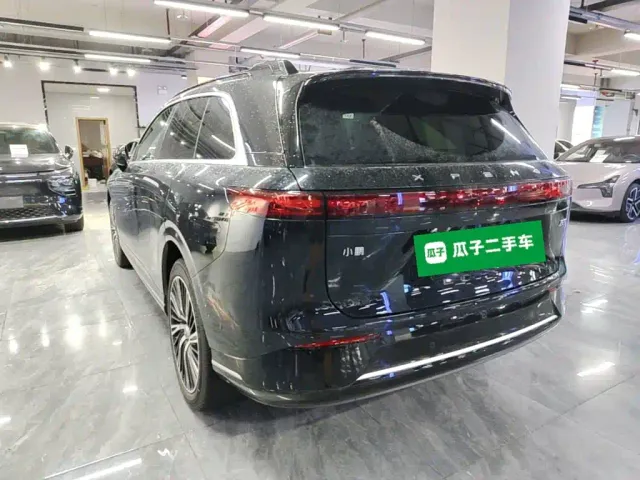 Xpeng G9 — Фото автомобиля 4