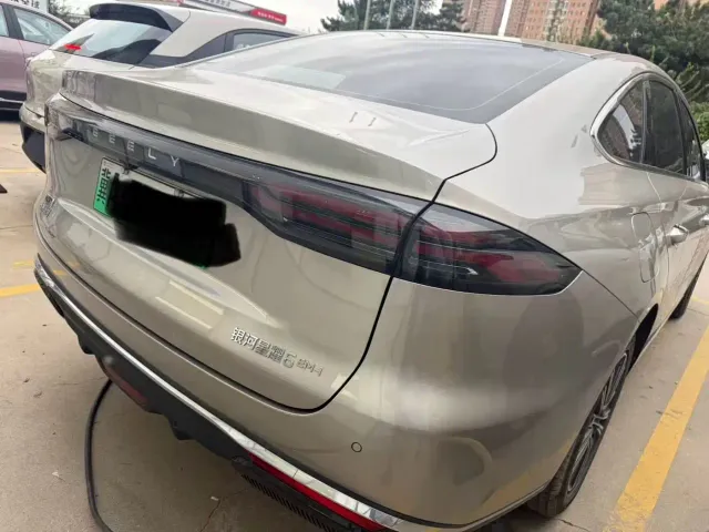 Geely Galaxy Stellar 6 — Фото автомобиля 11