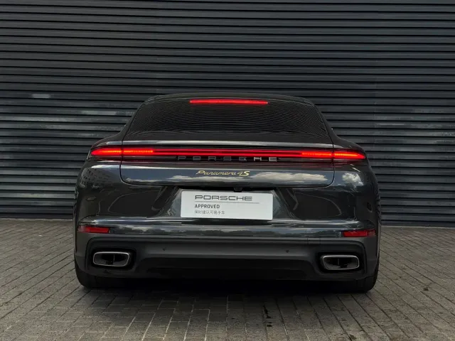 Porsche Panamera — Фото автомобиля 6