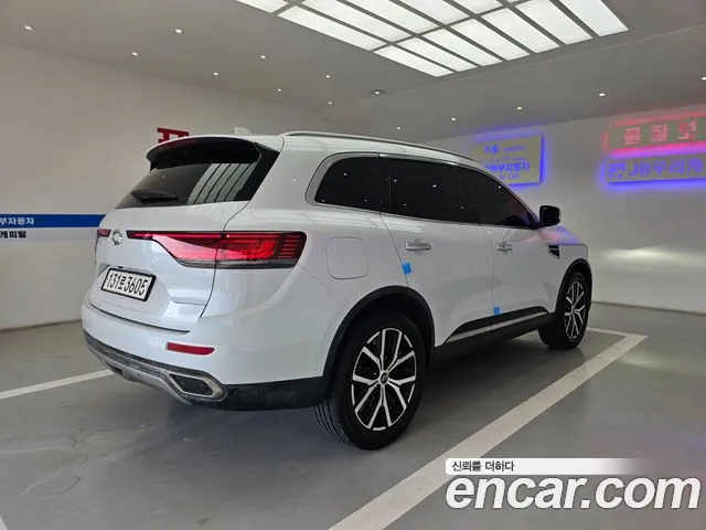 Renault-KoreaSamsung QM6 Новый QM6 2.0 LPe RE Signature 2WD — Фото автомобиля 2