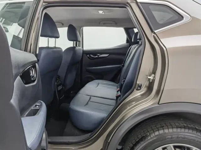 Nissan Qashqai — Фото автомобиля 15