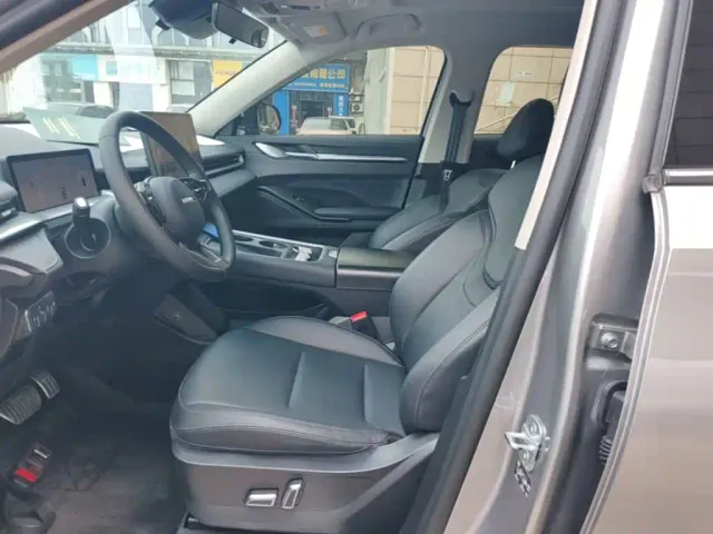 Haval H6 — Фото автомобиля 14