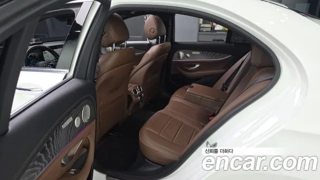 Mercedes-Benz E-Class W213 — Фото автомобиля 17