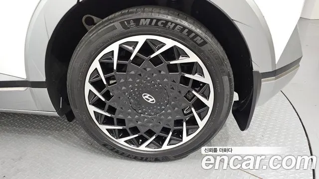 Hyundai Ioniq5 Ioniq5 Long Range AWD — Фото автомобиля 16