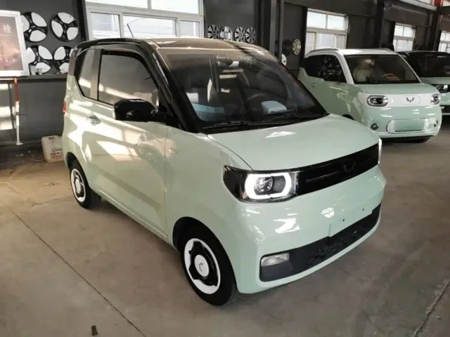 Wuling Hongguang Mini EV — Фото автомобиля 3