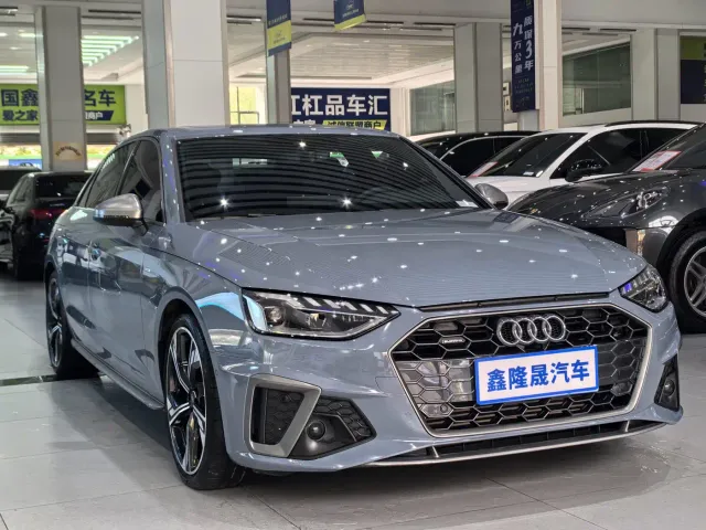 Audi A4L — Фото автомобиля 3