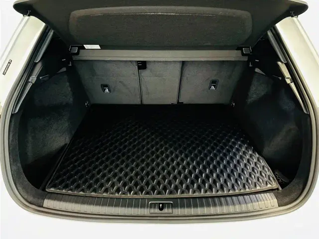 Audi Q3 — Фото автомобиля 6