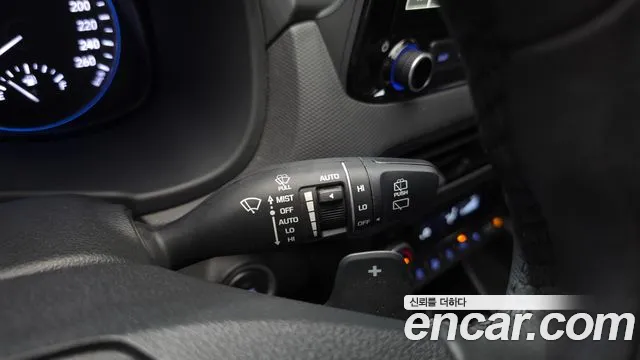 Hyundai Kona Новый Kona Бензин 2.0 2WD — Фото автомобиля 16