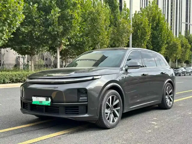 Li Auto L7 — Фото автомобиля 3