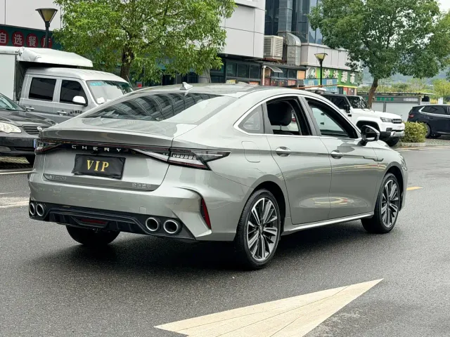 Chery Arrizo 8 — Фото автомобиля 5