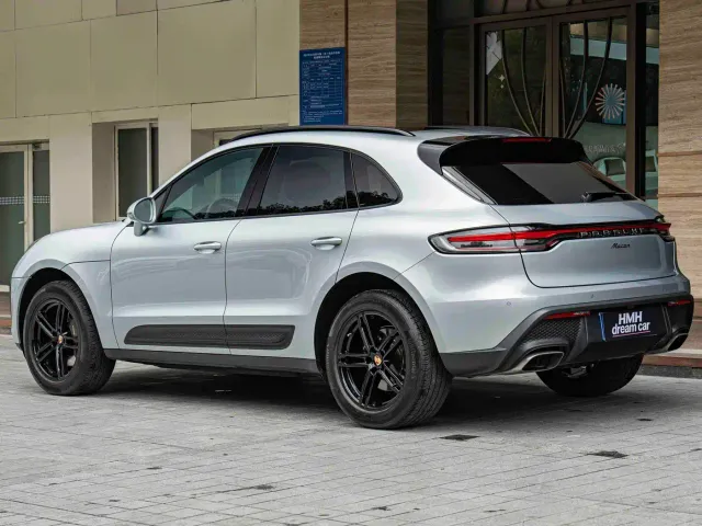 Porsche Macan — Фото автомобиля 10