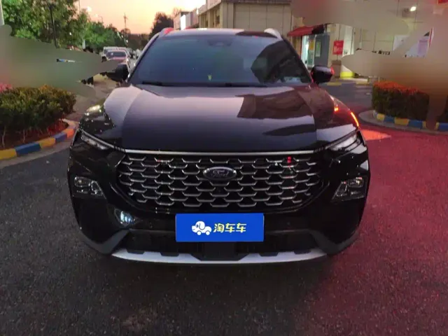 Ford Lingrui — Фото автомобиля 2