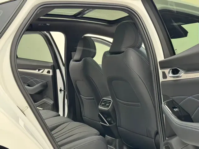Geely Xingrui — Фото автомобиля 6