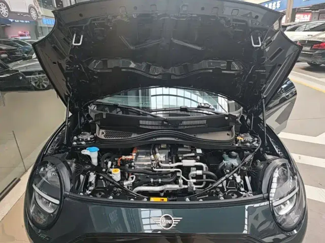MINI Cooper — Фото автомобиля 19