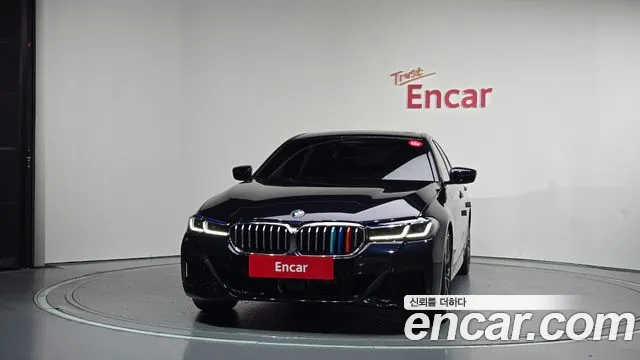 BMW 5 Series G30 — Фото автомобиля 3