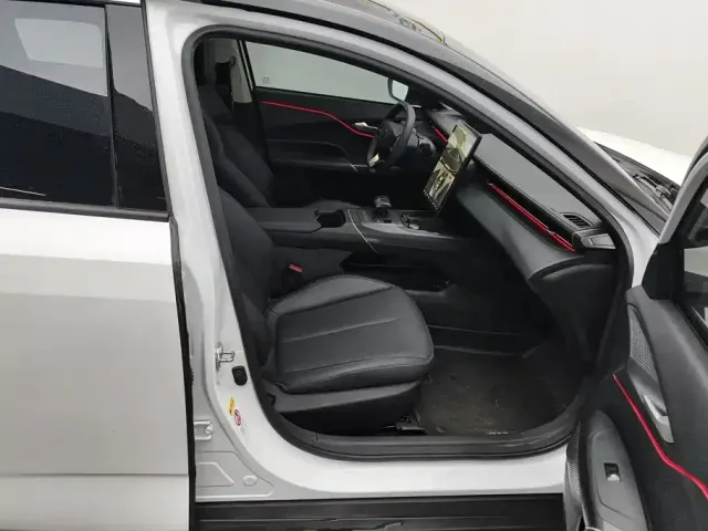 Changan Eado 2024 Model 1.5T GDI Auto Premium Type — Фото автомобиля 8