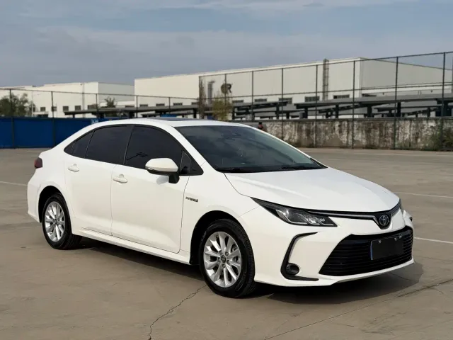 Toyota Corolla — Фото автомобиля 3