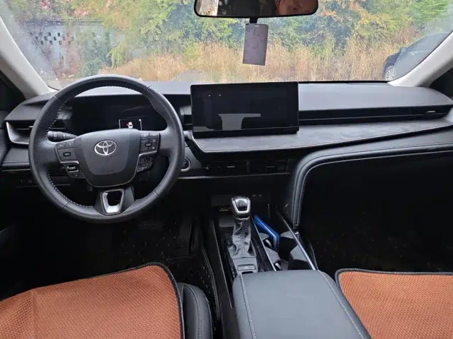 Toyota Camry — Фото автомобиля 12