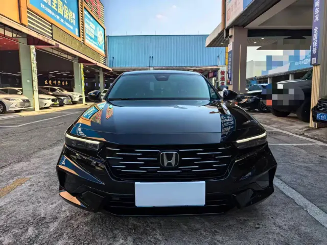 Honda Accord — Фото автомобиля 2