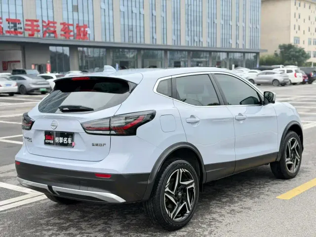 Nissan Qashqai — Фото автомобиля 9