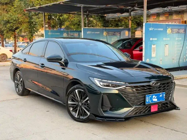 Chery Arrizo 8 — Фото автомобиля 3
