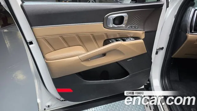 Kia Sorento Новый Sorento 4 поколение Бензин 2.5T 4WD — Фото автомобиля 19
