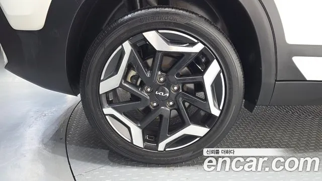 Kia Seltos — Фото автомобиля 5