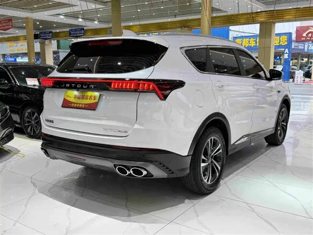 Jetour X70 Plus — Фото автомобиля 6