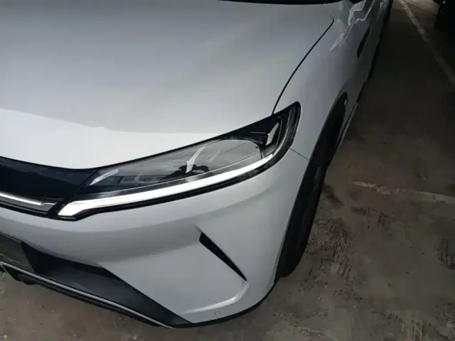 BYD Yuan UP — Фото автомобиля 23
