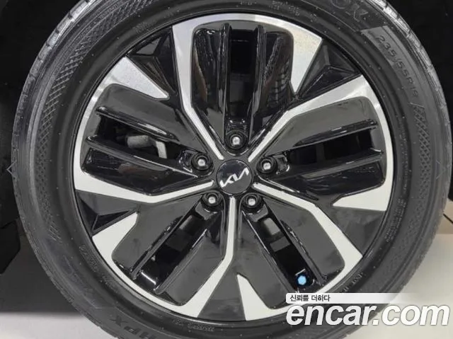 Kia EV6 — Фото автомобиля 20