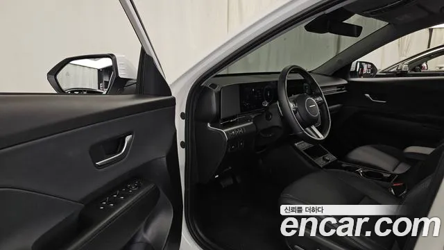Hyundai Kona SX2 — Фото автомобиля 10