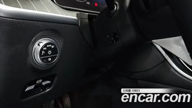 Mercedes-Benz C-Class — Фото автомобиля 24