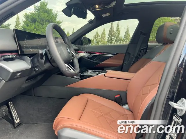 BMW 5-Series 5 серия (G60) 530i xDrive M Sport — Фото автомобиля 8