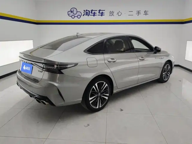 Chery Arrizo 8 — Фото автомобиля 3
