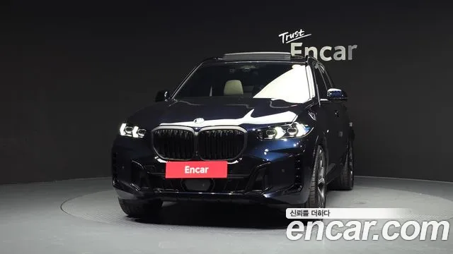 BMW X5 xDrive 40i M Sport — Фото автомобиля 3