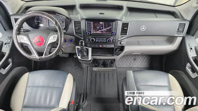 Hyundai Solati — Фото автомобиля 10