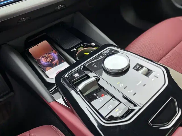 BMW 5 Series — Фото автомобиля 22