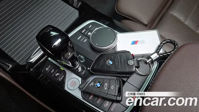 BMW X4 xDrive20i M Sport — Фото автомобиля 9