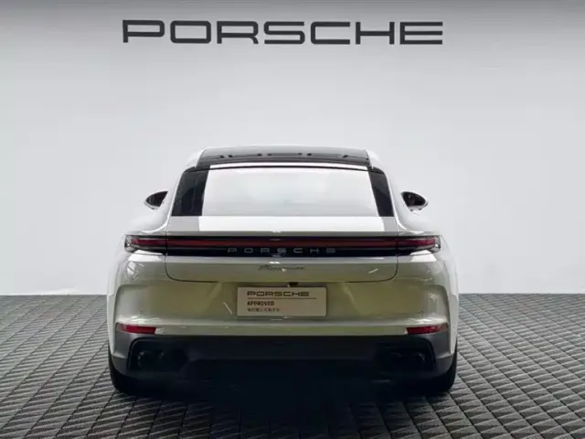 Porsche Panamera — Фото автомобиля 5