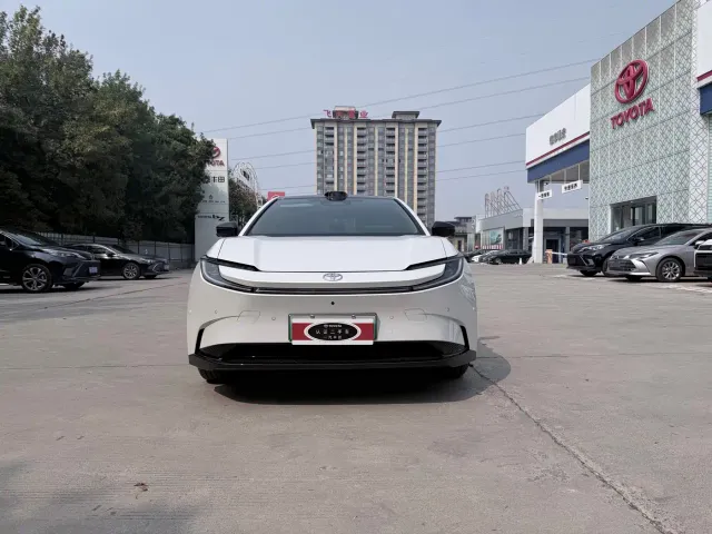Toyota Toyota bZ5 2025 550 PRO Smart Edition — Фото автомобиля 2