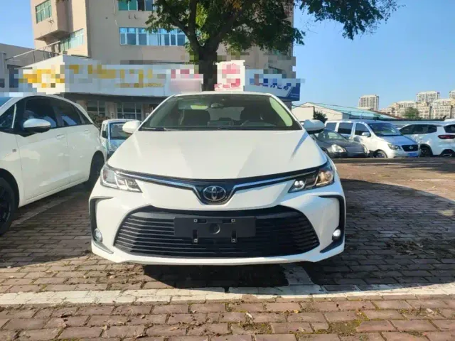 Toyota Corolla — Фото автомобиля 2