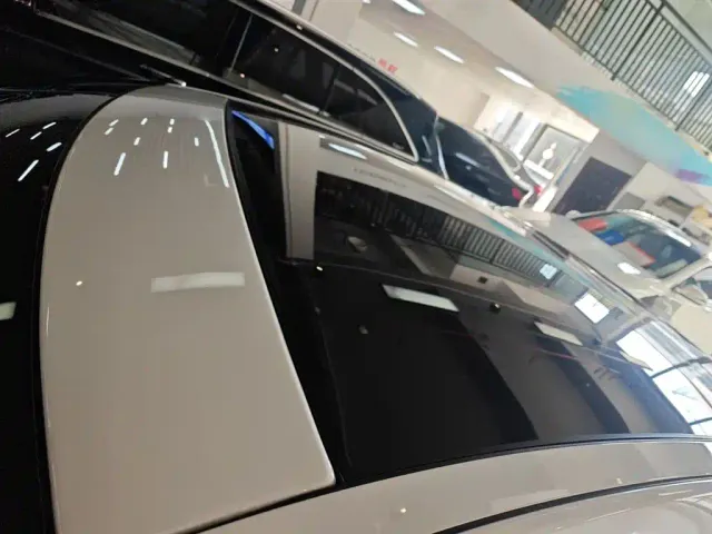 Jaguar XEL — Фото автомобиля 26